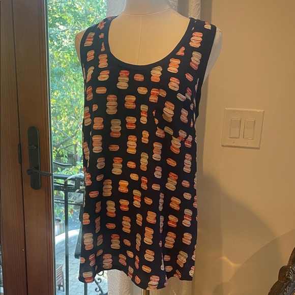 $148 NWT Joie Alicia Macaroon Silk Navy Multicolor Patterned Tank Top Medium - Picture 2 of 9